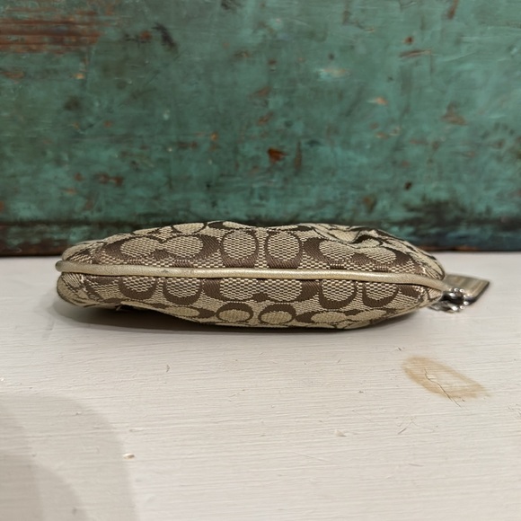 Coach Coin Purse - Picture 4 of 7